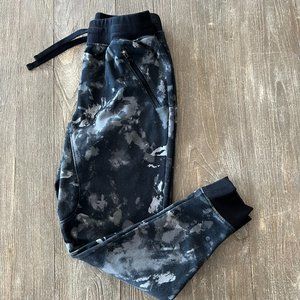 UA YOUTH CAMO JOGGER (black/gray- YSM)
